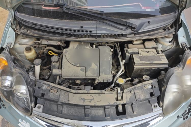 Used BYD F0 2015 1.0L AMT XuanKu Model Engine Bay
