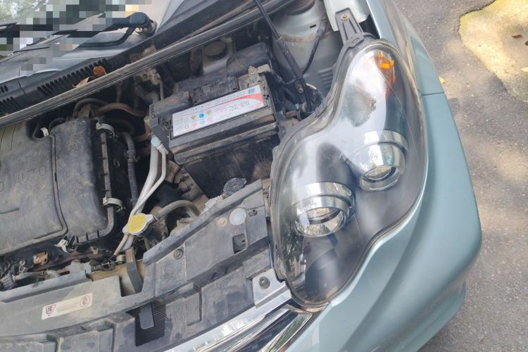 Used BYD F0 2015 1.0L AMT Joyful Cool Model Engine Bay Left