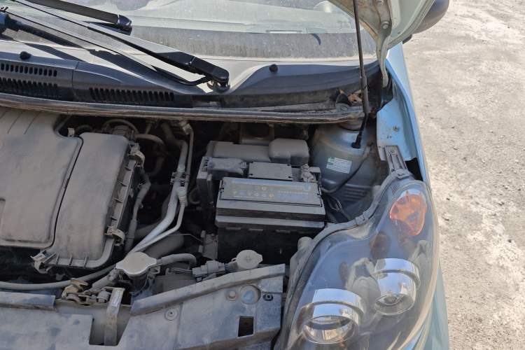 Used BYD F0 2015 1.0L Joyful Model Engine Bay Left