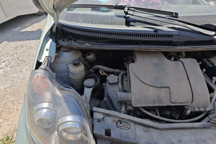 Used BYD F0 2015 1.0L Joyful Model Engine Bay Right