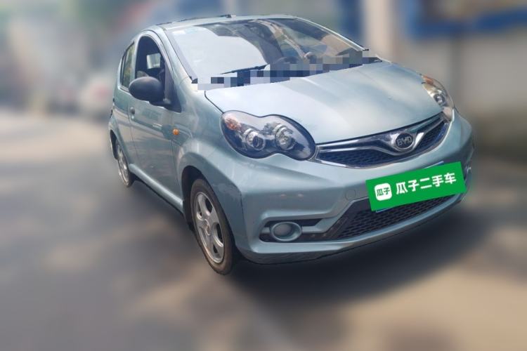 Used BYD F0 2015 1.0L AMT Joyful Cool Model Front Right 45 Deg