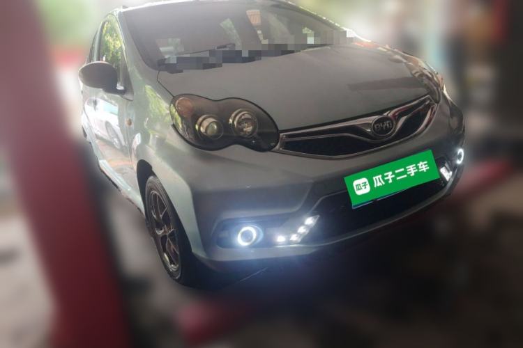 Used BYD F0 2015 1.0L AMT XuanKu Model Front Right 45 Deg