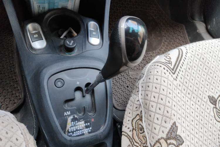 Used BYD F0 2015 1.0L AMT XuanKu Model Gear Lever