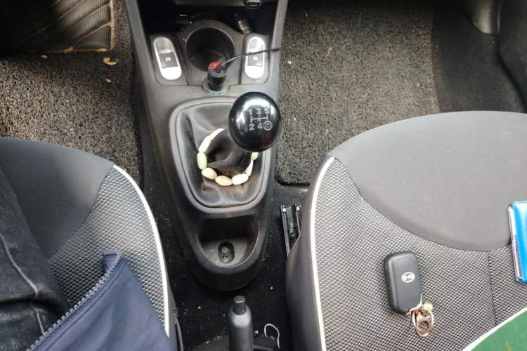 Used BYD F0 2015 1.0L XuanKu Model Gear Lever