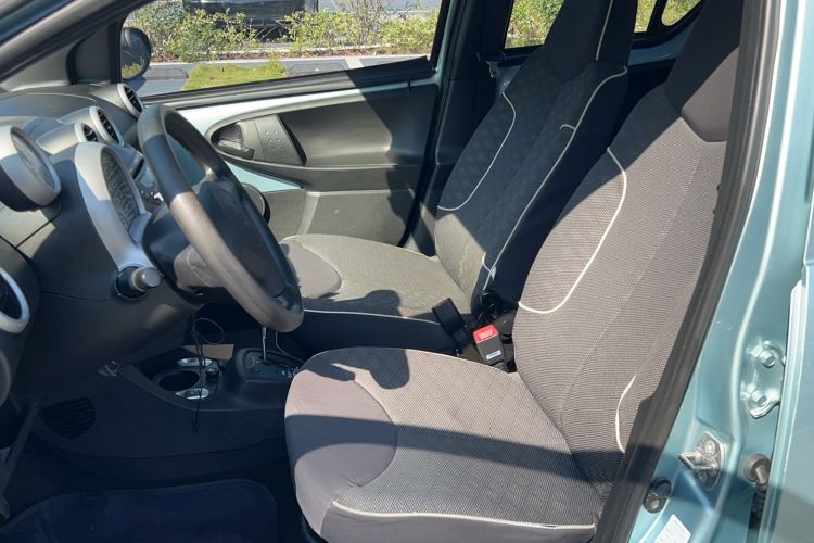 Used BYD F0 2015 1.0L AMT Joyful Cool Model Left Front Seat
