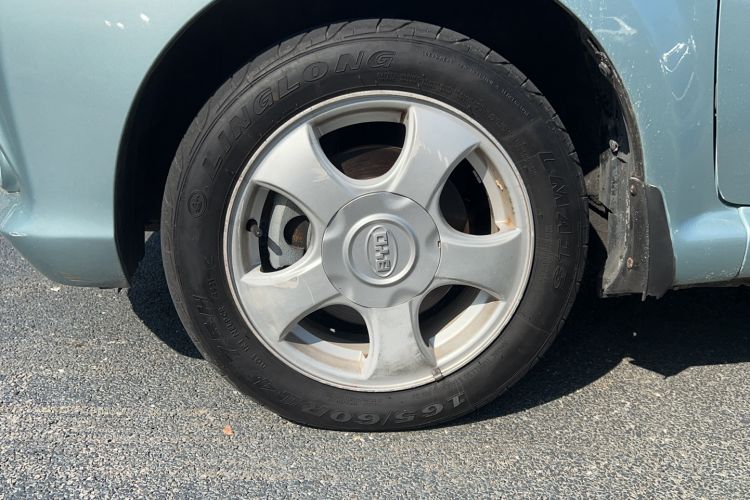 Used BYD F0 2015 1.0L AMT Joyful Cool Model Left Front Wheel Hub