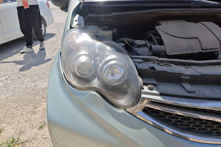 Used BYD F0 2015 1.0L Joyful Model Right Front Headlight