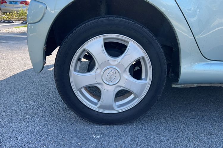 Used BYD F0 2015 1.0L AMT Joyful Cool Model Right Rear Wheel Hub