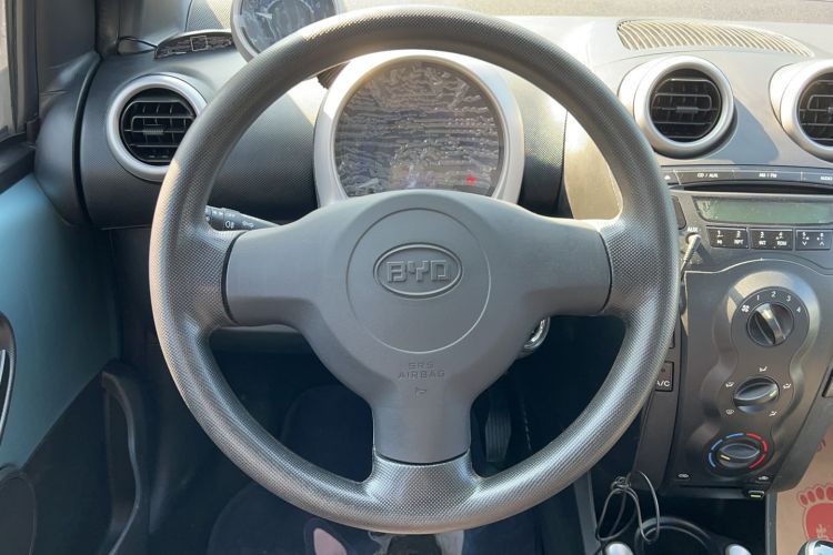Used BYD F0 2015 1.0L AMT Joyful Cool Model Steering Wheel