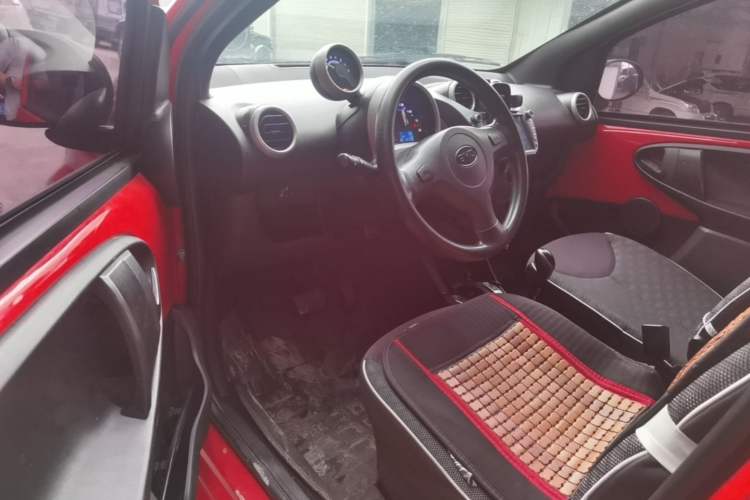 Used BYD F0 2015 1.0L AMT XuanKu Model Driver Seat