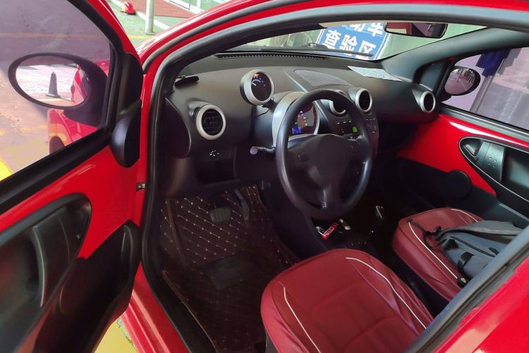 Used BYD F0 2015 1.0L AMT XuanKu Model Driver Seat