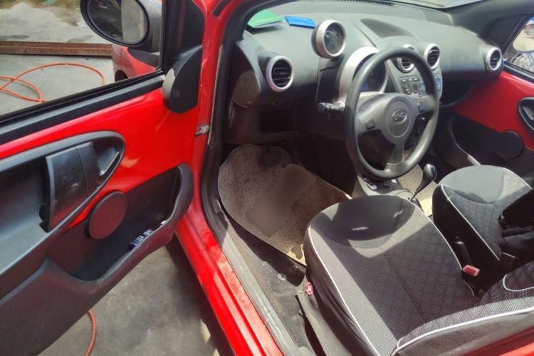 Used BYD F0 2015 1.0L AMT XuanKu Model Driver Seat