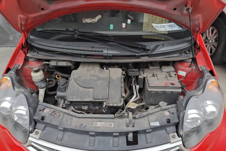 Used BYD F0 2015 1.0L AMT XuanKu Model Engine Bay