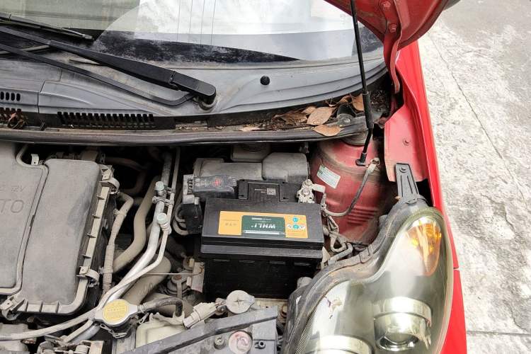 Used BYD F0 2015 1.0L XuanKu Model Engine Bay Left