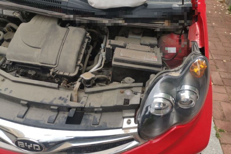 Used BYD F0 2015 1.0L AMT XuanKu Model Engine Bay Left