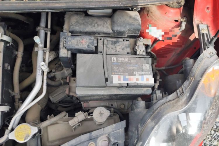 Used BYD F0 2015 1.0L AMT XuanKu Model Engine Bay Left