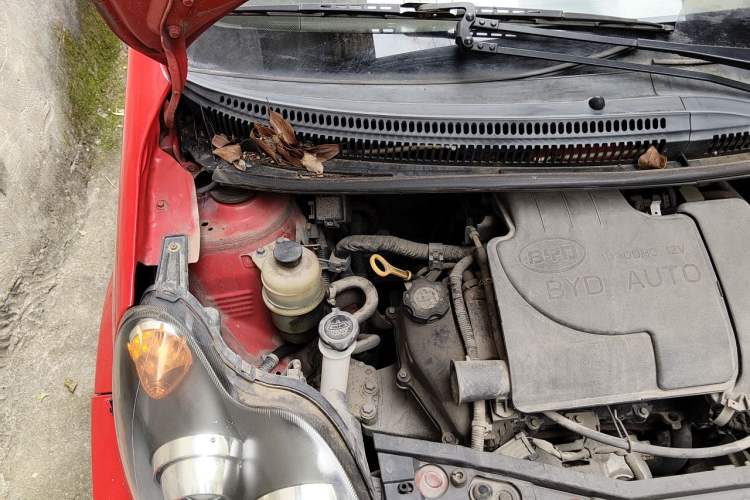 Used BYD F0 2015 1.0L XuanKu Model Engine Bay Right