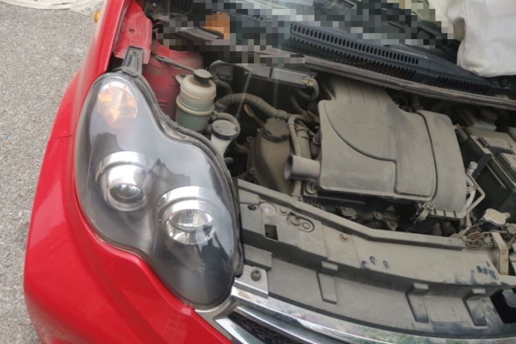 Used BYD F0 2015 1.0L AMT XuanKu Model Engine Bay Right