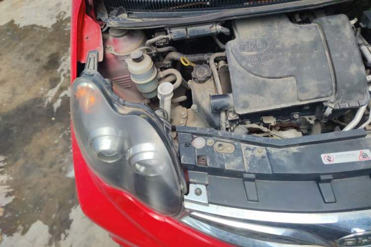 Used BYD F0 2015 1.0L AMT XuanKu Model Engine Bay Right