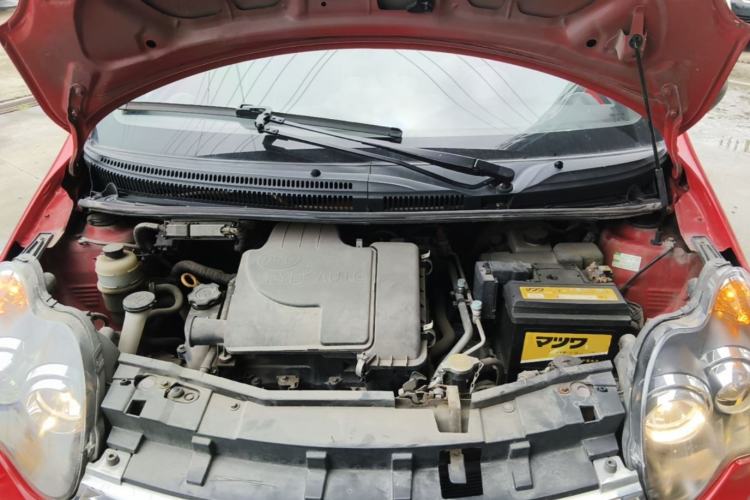 Used BYD F0 2015 1.0L AMT XuanKu Model Engine Bay