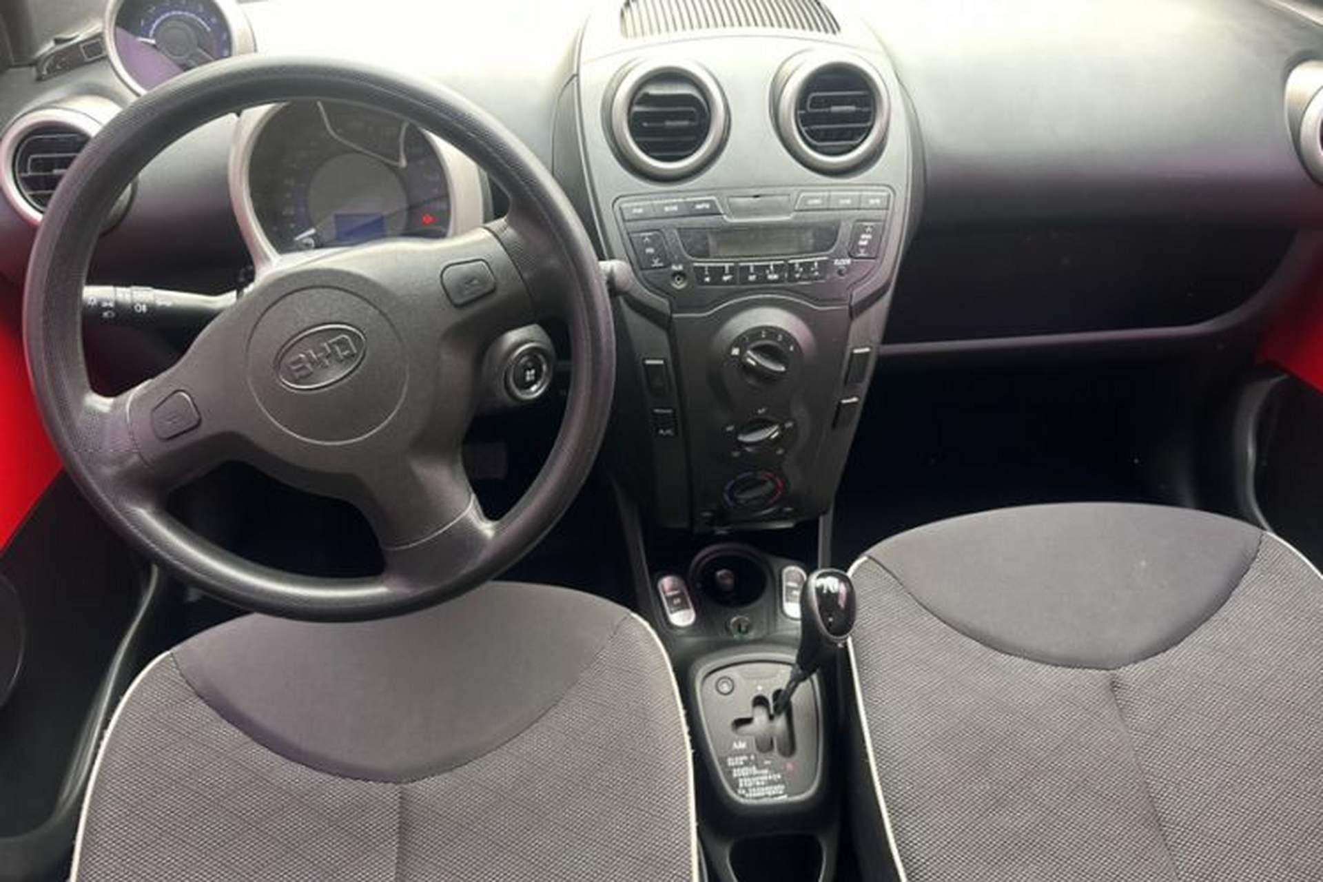 Used BYD F0 2015 1.0L AMT XuanKu Model Exterior 7