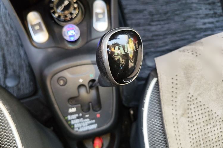Used BYD F0 2015 1.0L AMT XuanKu Model Gear Lever