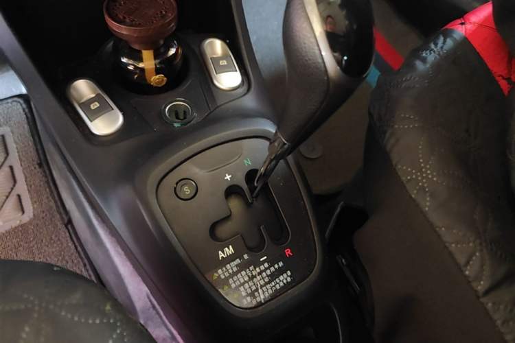 Used BYD F0 2015 1.0L AMT XuanKu Model Gear Lever