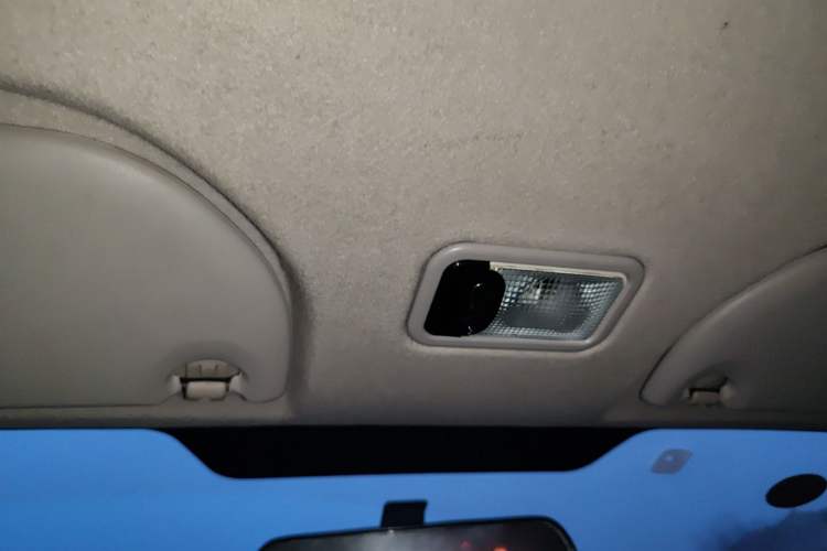 Used BYD F0 2015 1.0L AMT XuanKu Model Headliner
