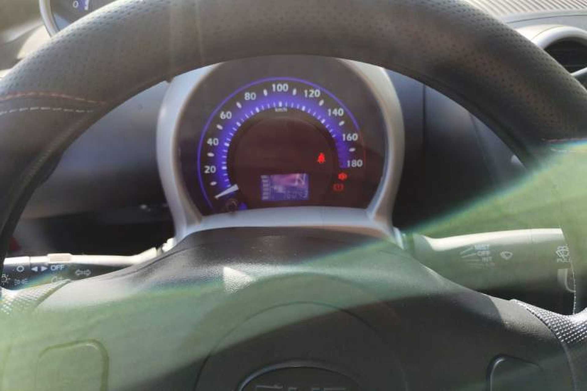 Used BYD F0 2015 1.0L AMT XuanKu Model Instrument Cluster