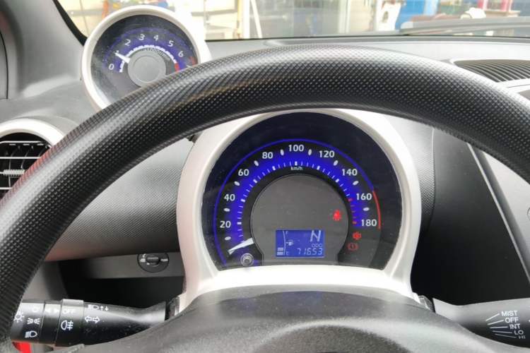 Used BYD F0 2015 1.0L AMT XuanKu Model Instrument Cluster