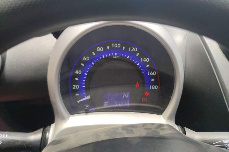 Used BYD F0 2015 1.0L AMT XuanKu Model Instrument Cluster