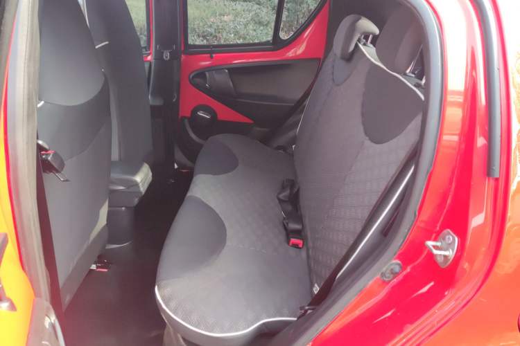 Used BYD F0 2015 1.0L AMT XuanKu Model Interior 2