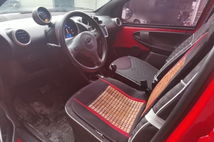Used BYD F0 2015 1.0L AMT XuanKu Model Left Front Seat