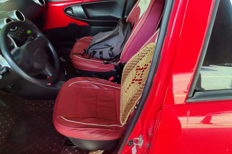 Used BYD F0 2015 1.0L AMT XuanKu Model Left Front Seat