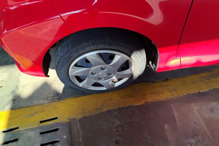 Used BYD F0 2015 1.0L AMT XuanKu Model Left Front Wheel Hub