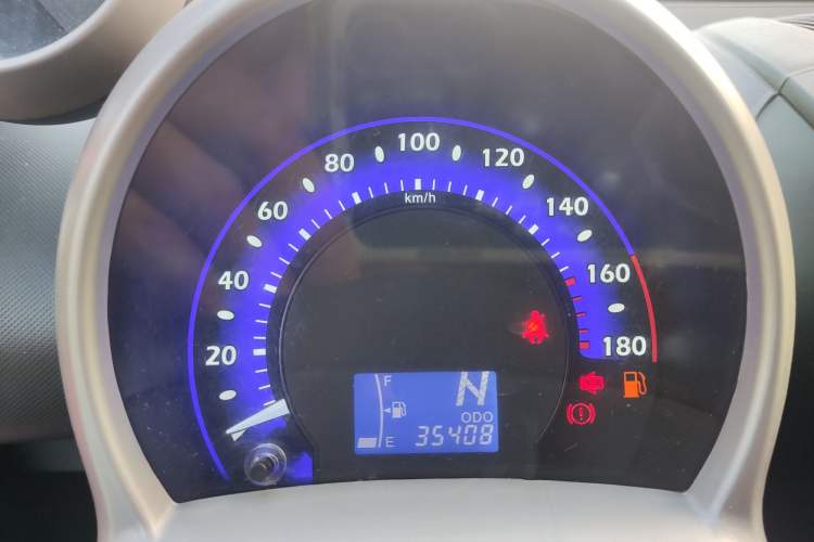 Used BYD F0 2015 1.0L AMT XuanKu Model Odometer Close Up