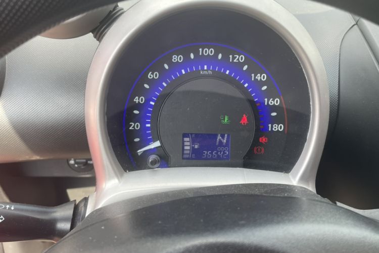 Used BYD F0 2015 1.0L AMT XuanKu Model Odometer Close Up