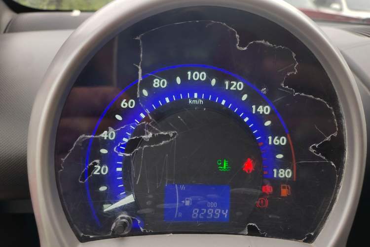 Used BYD F0 2015 1.0L XuanKu Model Odometer Close Up
