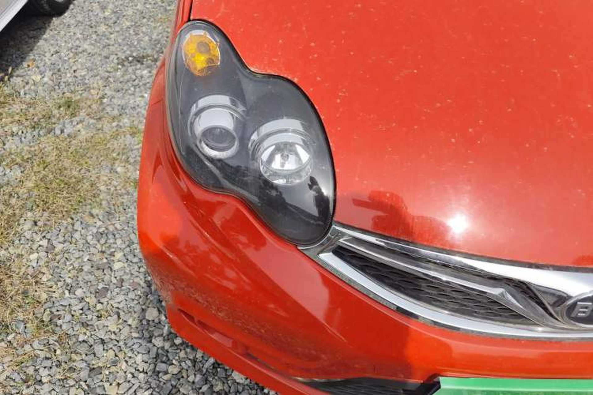 Used BYD F0 2015 1.0L AMT XuanKu Model Right Front Headlight