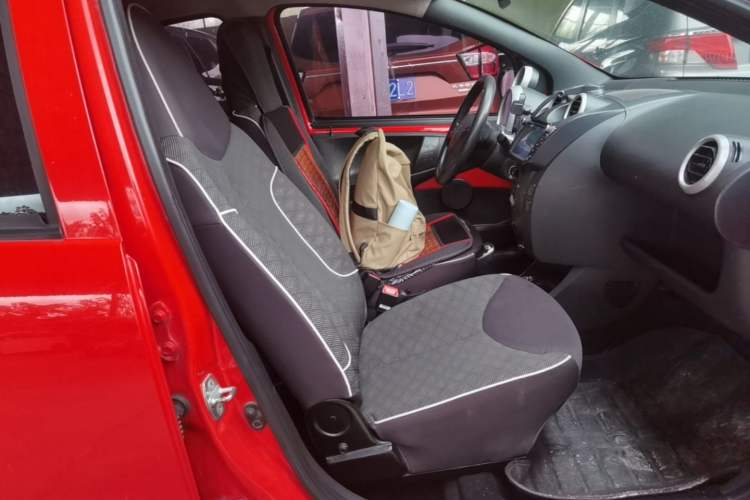 Used BYD F0 2015 1.0L AMT XuanKu Model Right Front Seat