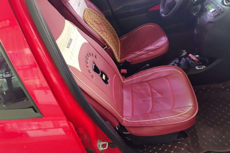 Used BYD F0 2015 1.0L AMT XuanKu Model Right Front Seat