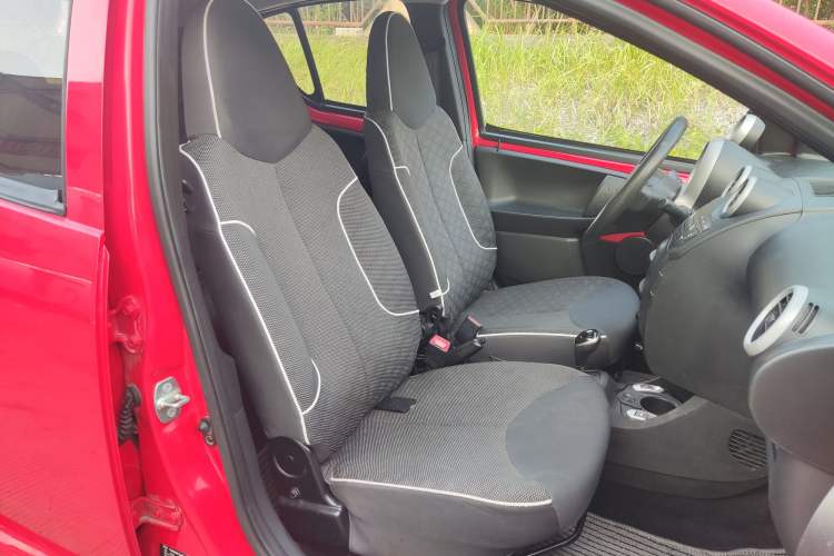 Used BYD F0 2015 1.0L AMT XuanKu Model Right Front Seat