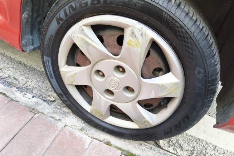 Used BYD F0 2015 1.0L AMT XuanKu Model Right Front Wheel Hub