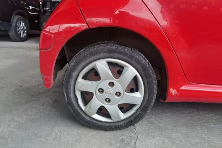 Used BYD F0 2015 1.0L AMT XuanKu Model Right Rear Wheel Hub