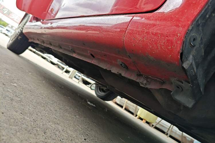 Used BYD F0 2015 1.0L AMT XuanKu Model Right Side Sill