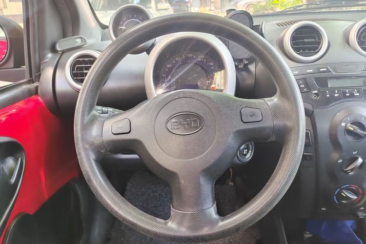 Used BYD F0 2015 1.0L AMT XuanKu Model Steering Wheel