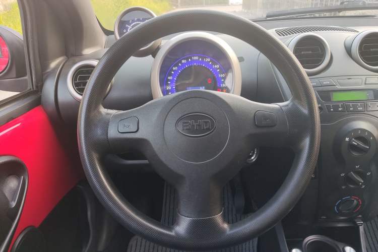 Used BYD F0 2015 1.0L AMT XuanKu Model Steering Wheel
