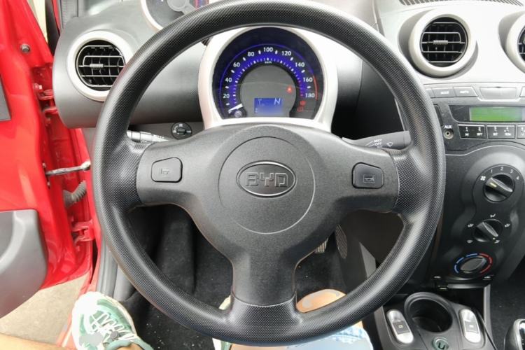 Used BYD F0 2015 1.0L AMT XuanKu Model Steering Wheel