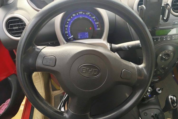 Used BYD F0 2015 1.0L AMT XuanKu Model Steering Wheel