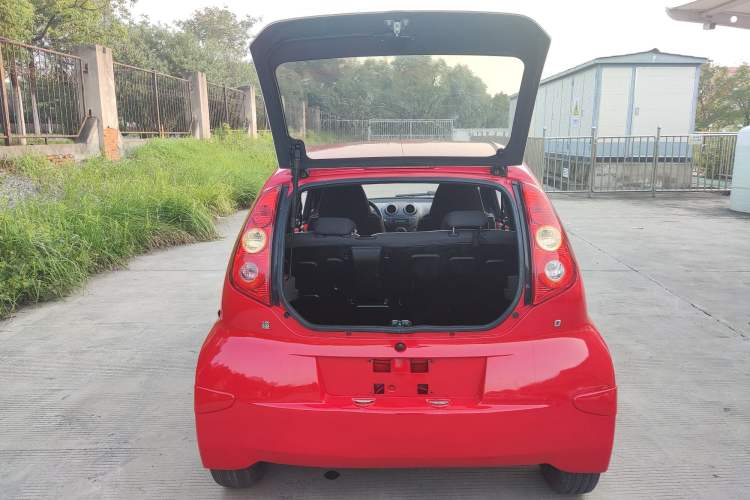 Used BYD F0 2015 1.0L AMT XuanKu Model Trunk